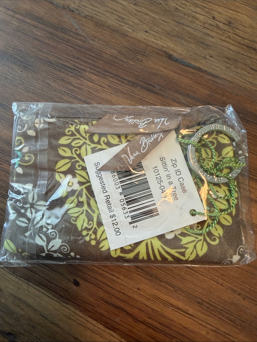 Vera Bradley ID case with key ring.